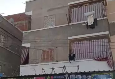 منزل / بيت للبيع - 10 غرف