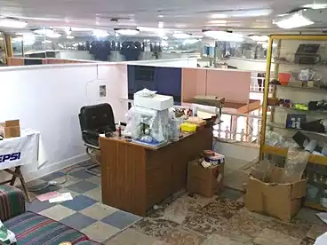 محل دوبلكس للإيجار