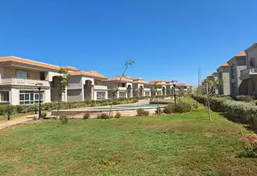 Villas For sale - 6 rooms