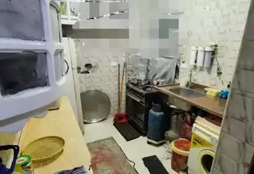 Apartments For sale - 3 rooms - floor 1