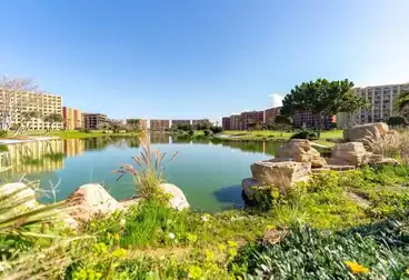 شقق للبيع - 1 غرف - بالدور 6