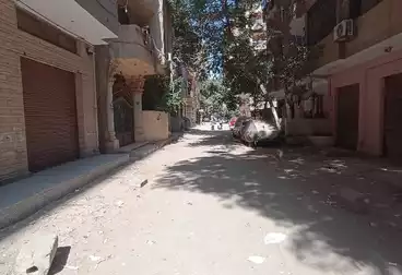 Apartments For sale - 3 rooms - floor 1