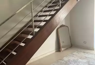 عقارات للإيجار - 3 غرف - بالدور 3