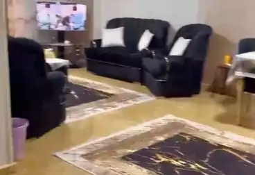 شقق للبيع - 3 غرف - بالدور 1