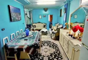 شقق للبيع - 2 غرف - بالدور 8