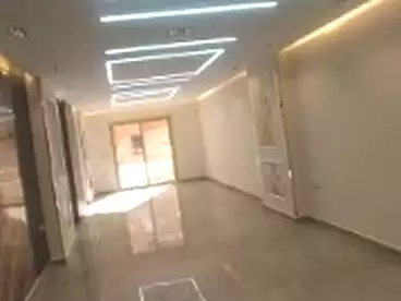 Apartments For rent - 3 rooms - floor 5