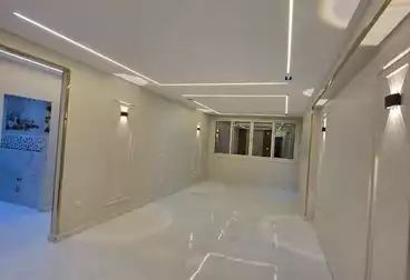 Apartments For sale - 3 rooms - floor 3