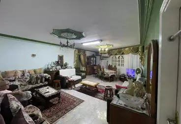 Apartments For sale - 3 rooms - floor 2