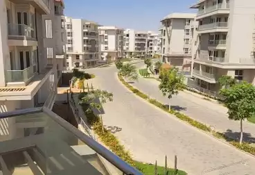 Apartments For sale - 4 rooms - floor 1