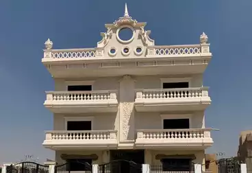 Apartments For sale - 3 rooms - floor 1