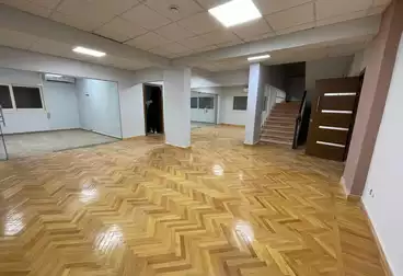 Administrative For rent - 4 rooms - floor 1