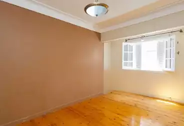 عقارات للبيع - 3 غرف - بالدور 2