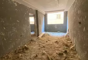 Apartments For sale - 3 rooms - floor 1