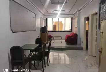 Apartments For sale - 2 rooms - floor 4