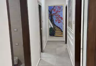 شقق للبيع - 3 غرف - بالدور 13