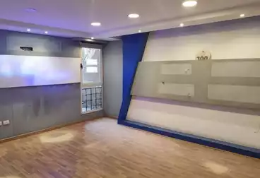 Apartments For sale - 3 rooms - floor 1