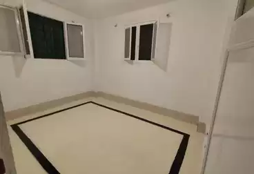 شقق للإيجار - 4 غرف - بالدور 0