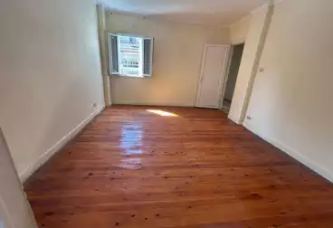 شقق للبيع - 3 غرف - بالدور 5