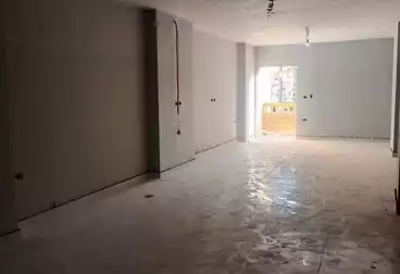 Apartments For sale - 3 rooms - floor 1