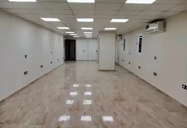Corporate Branch For rent - 4 rooms - floor 5