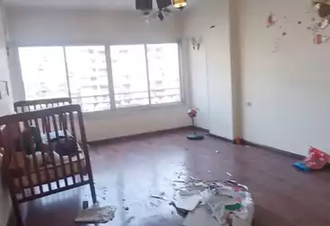 undefined undefined - 2 rooms - floor 5