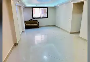 Apartments For sale - 3 rooms - floor 4