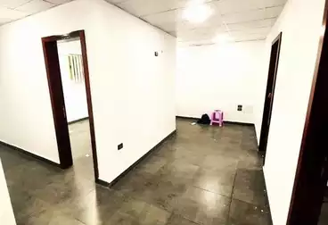 عقارات للإيجار - 3 غرف - بالدور 1