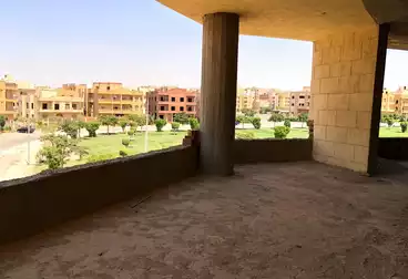 فيلا منفصلة للبيع - 6 غرف