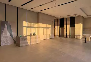 إداري للإيجار - 8 غرف - بالدور 3