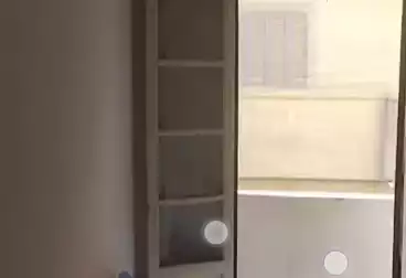 undefined undefined - 2 rooms - floor 1