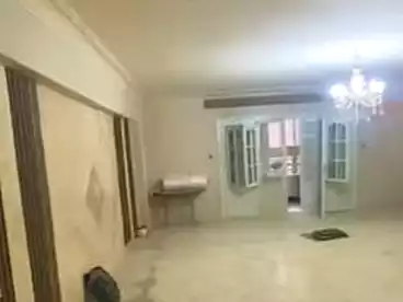 Apartments For sale - 3 rooms - floor 4