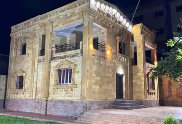 Villas For sale - 5 rooms