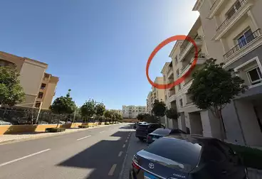 Apartments For sale - 3 rooms - floor 4