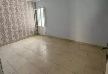 شقق للبيع - 2 غرف - بالدور 5