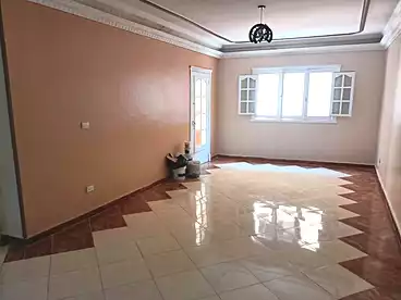 Apartments For sale - 3 rooms - floor 8