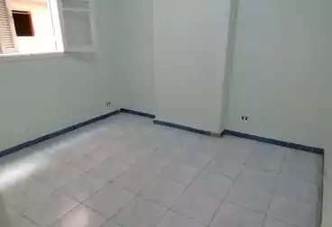 Apartments For sale - 2 rooms - floor 4