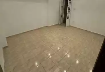 Apartments For sale - 3 rooms - floor 4