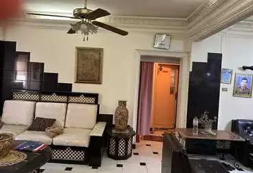 شقق للبيع - 2 غرف - بالدور 3