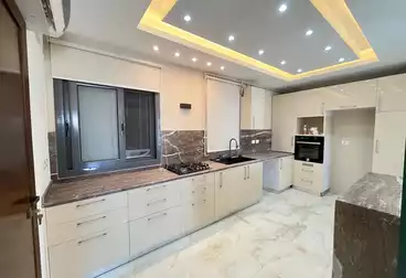 شقق للإيجار - 2 غرف - بالدور 1