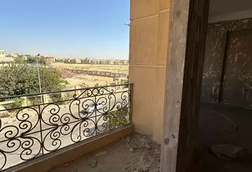 Apartments For sale - 3 rooms - floor 1