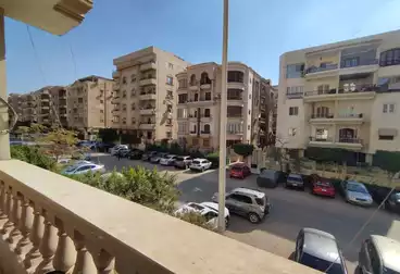 Apartments For sale - 3 rooms - floor 1