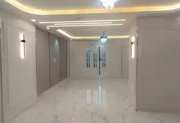 Apartments For sale - 3 rooms - floor 4
