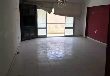 Apartments For sale - 3 rooms - floor 4