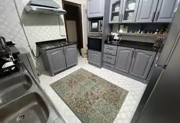 Apartments For sale - 3 rooms - floor 8