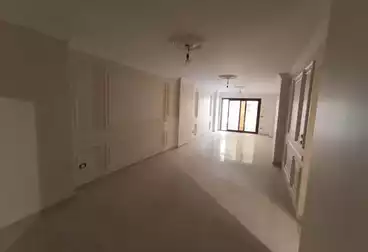 Apartments For rent - 3 rooms - floor 8