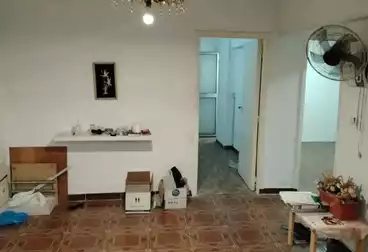 Apartments For sale - 3 rooms - floor 1