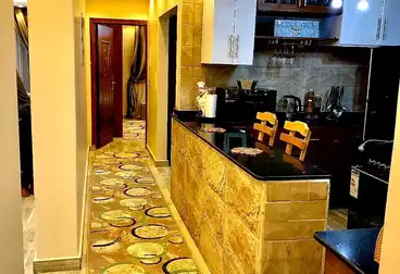 شقق للبيع - 3 غرف - بالدور 1