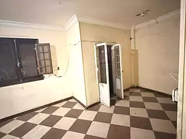 عقارات للبيع - 4 غرف - بالدور 4