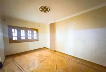 Apartments For sale - 2 rooms - floor 8