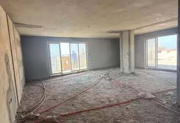 Penthouse For sale - 5 rooms - floor 4